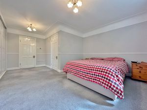 Photo 22- click for photo gallery